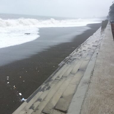 ქობულეთის სანაპირო